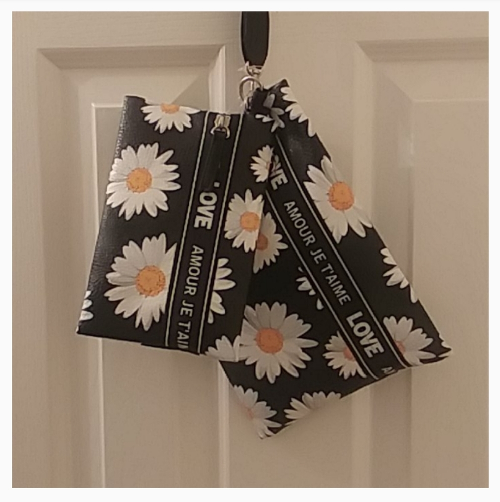 Double Daisy Makeup Bags